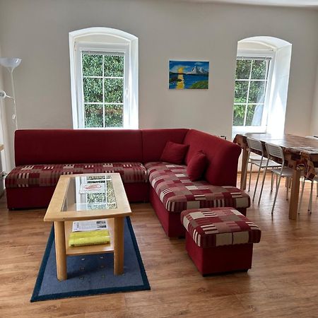Apartman V Zahradni Прахатіце Екстер'єр фото