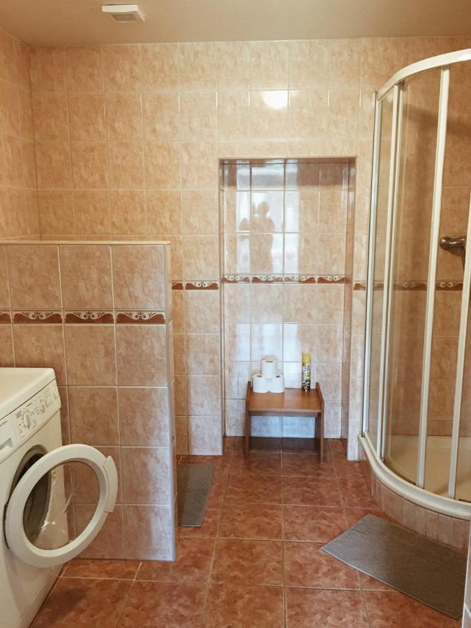 Apartman V Zahradni Прахатіце Екстер'єр фото